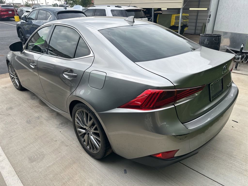 Used 2017 Lexus IS 200t RWD image 5