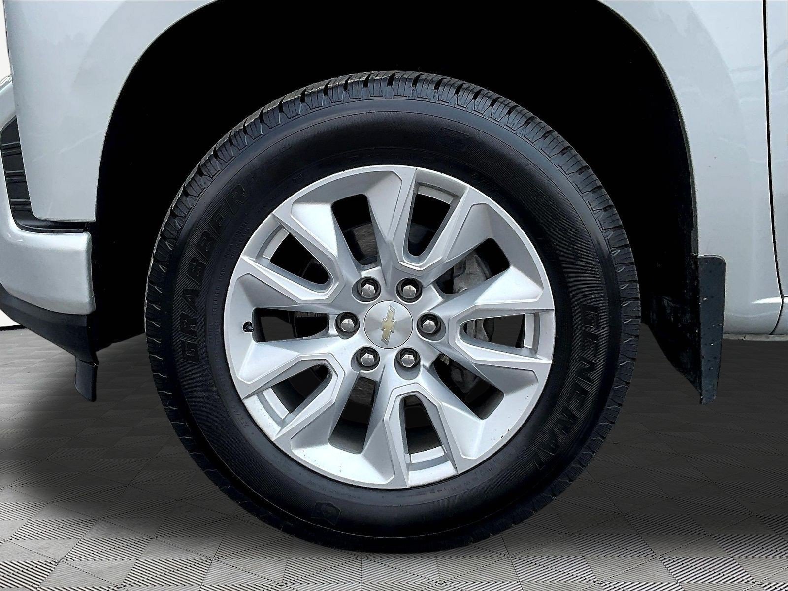 Used 2022 Chevrolet Silverado 1500 Custom AWD/4WD image 31