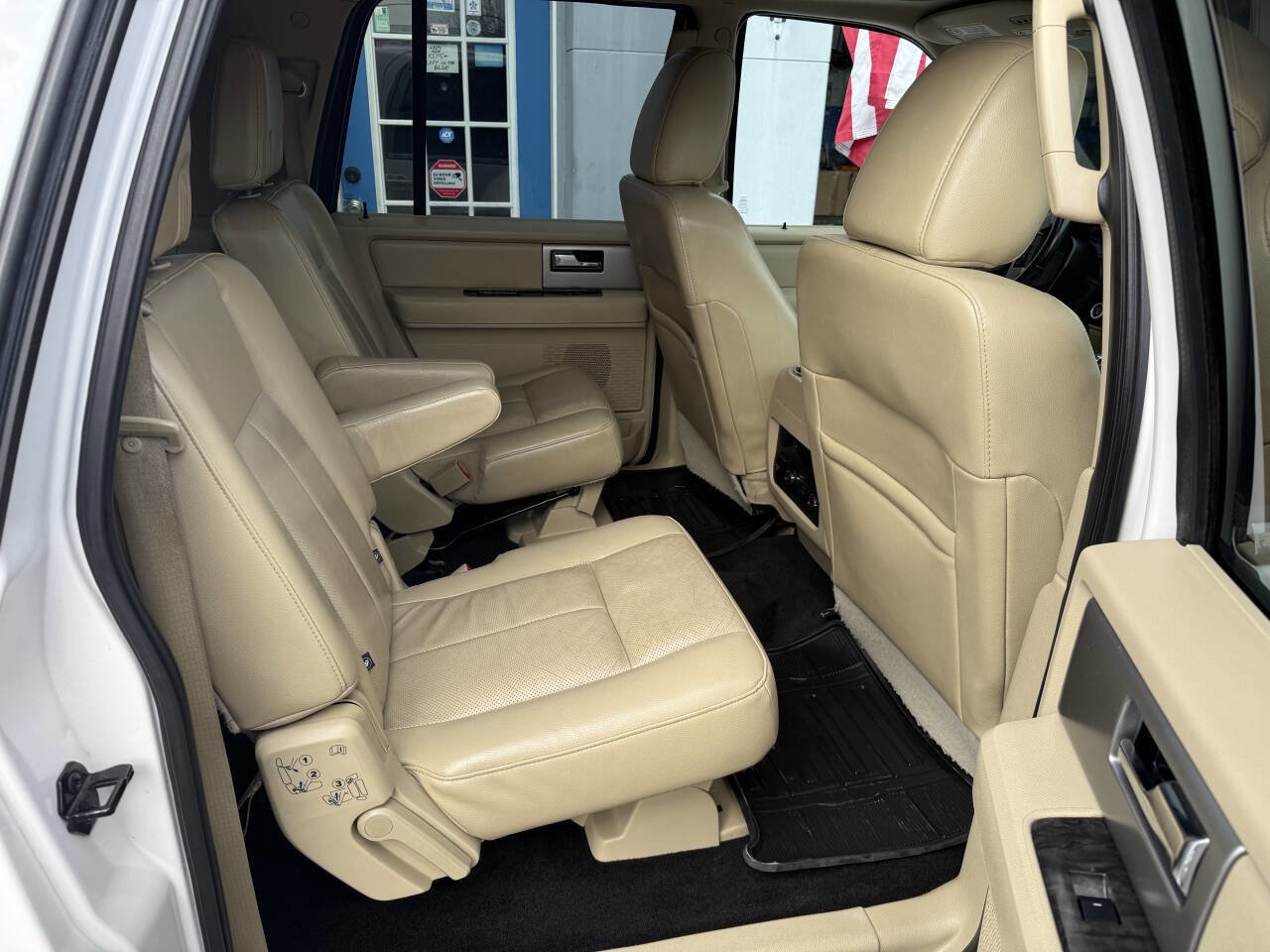 Used 2017 Ford Expedition EL Limited w/ Equipment Group 301A image 18