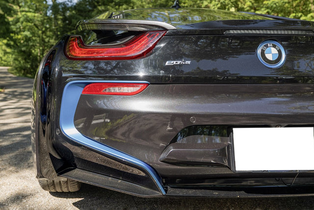 Used 2015 BMW i8 AWD/4WD image 46