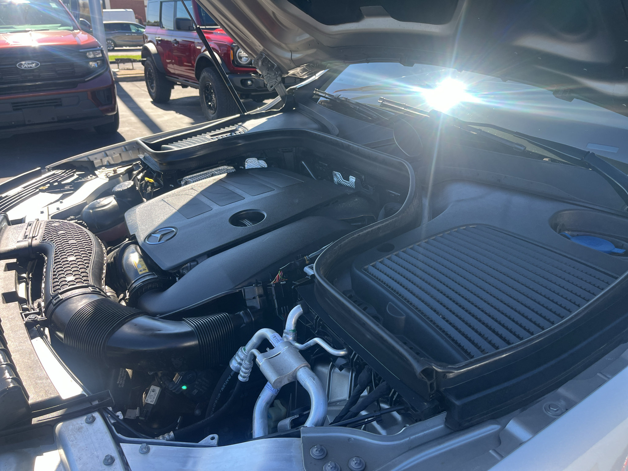 Used 2020 Mercedes-Benz GLC 300 4MATIC Coupe image 33