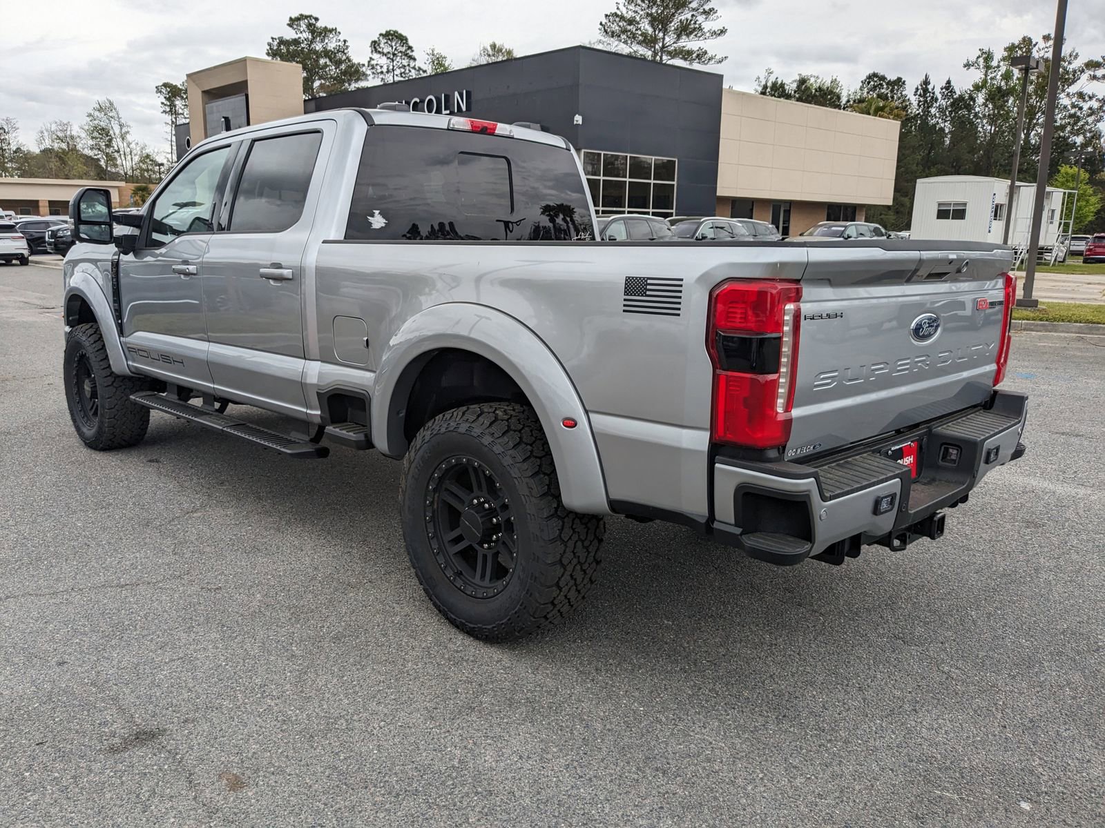 New 2024 Ford F250 Lariat w/ Lariat Ultimate Package image 7