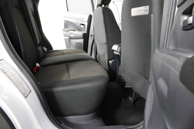 Used 2016 Mitsubishi Outlander Sport ES FWD image 16