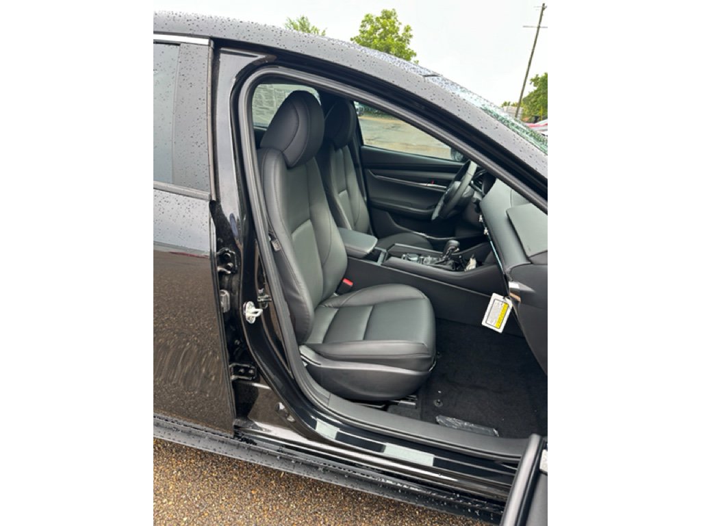 Used 2025 MAZDA MAZDA3 s image 21