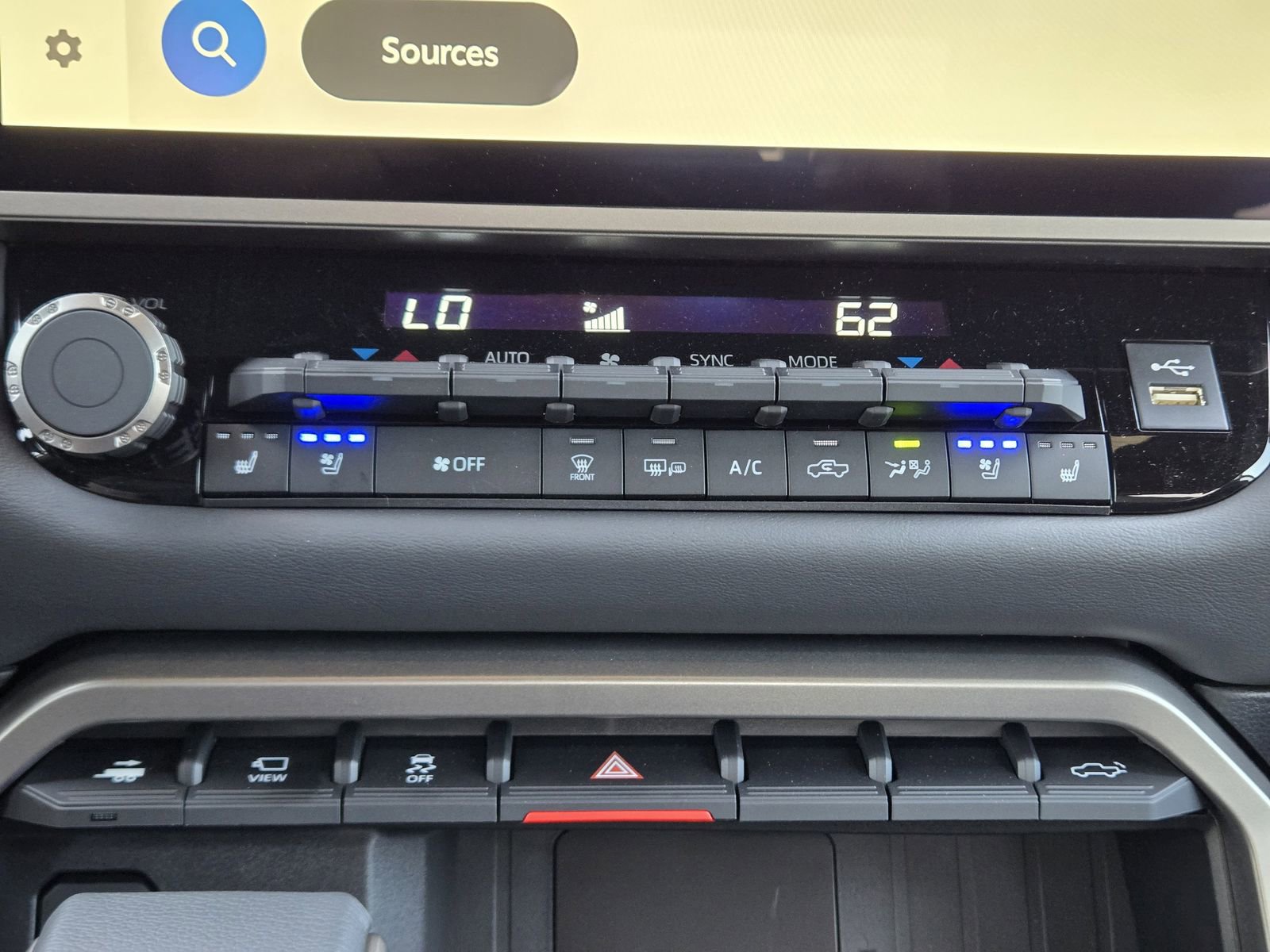 New 2026 Toyota Tundra Platinum image 17