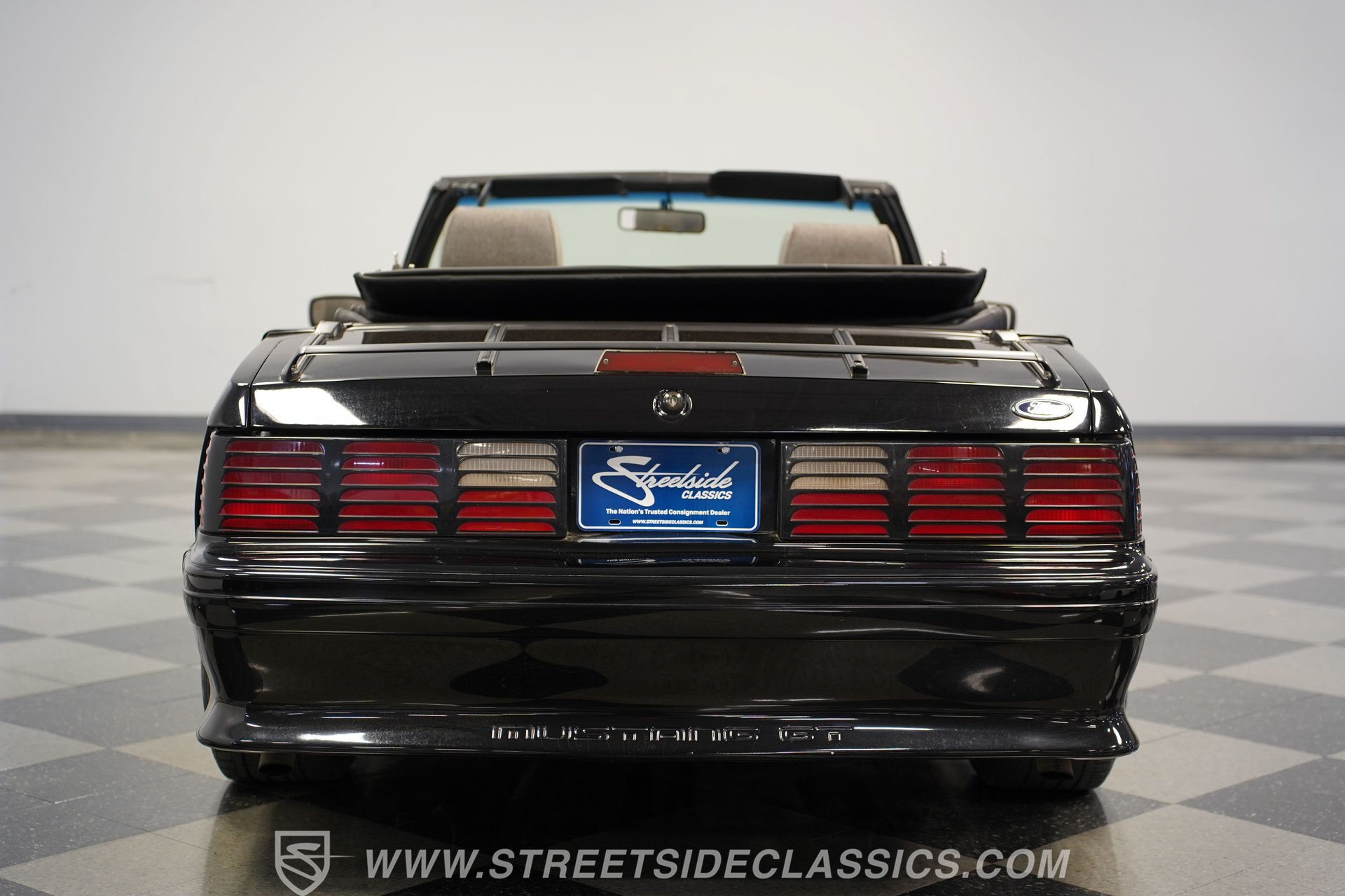 Used 1989 Ford Mustang GT RWD image 26