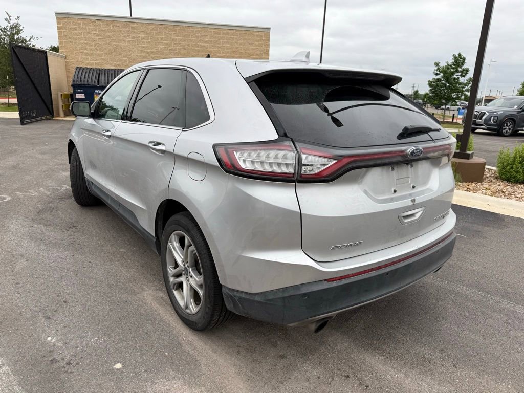 Used 2017 Ford Edge Titanium w/ Technology Package FWD image 6