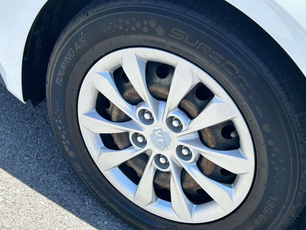 Used 2021 Kia Forte Sedan FWD image 9