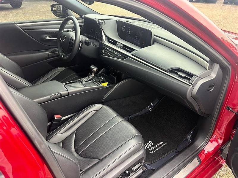 Used 2019 Lexus ES 350 F Sport w/ Accessory Package 2 FWD image 38