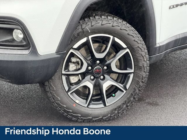 Used 2026 Jeep Compass Trailhawk AWD/4WD image 28
