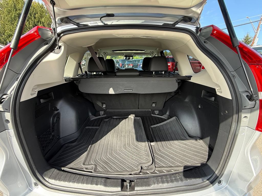 Used 2016 Honda CR-V Touring image 10