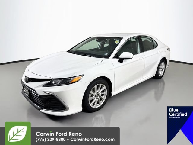 Used 2023 Toyota Camry LE FWD image 3