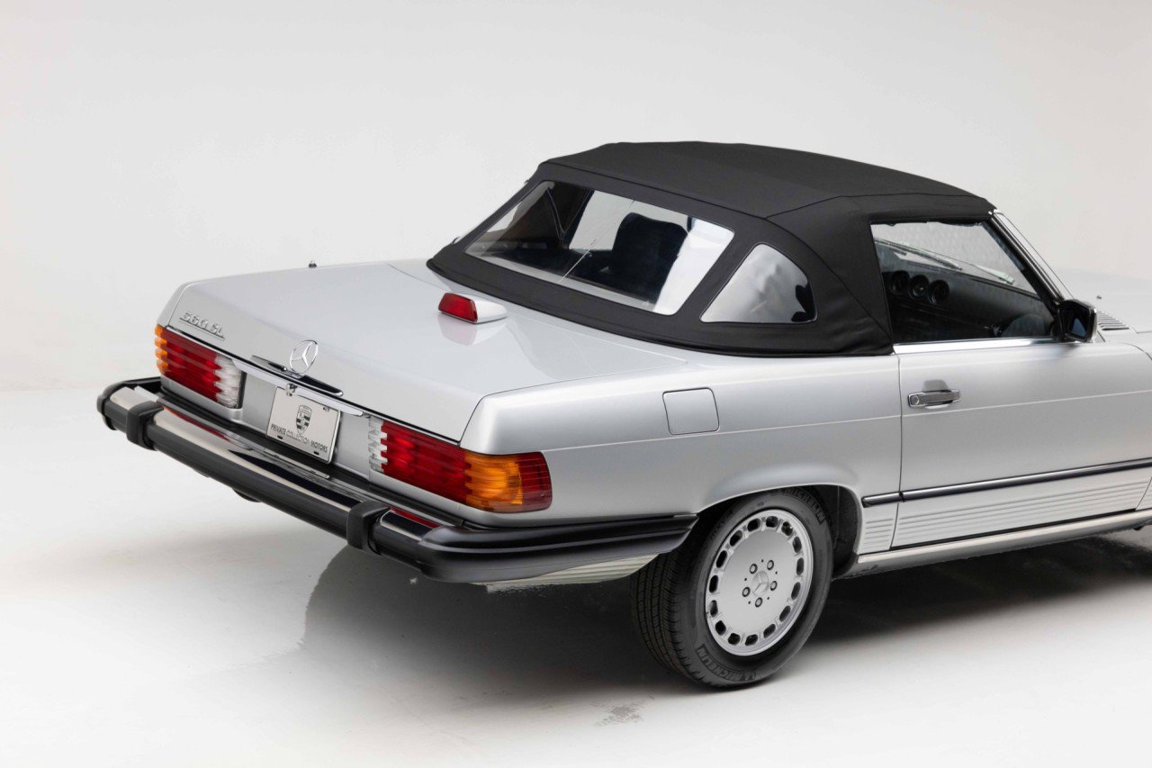Used 1987 Mercedes-Benz 560 SL image 35