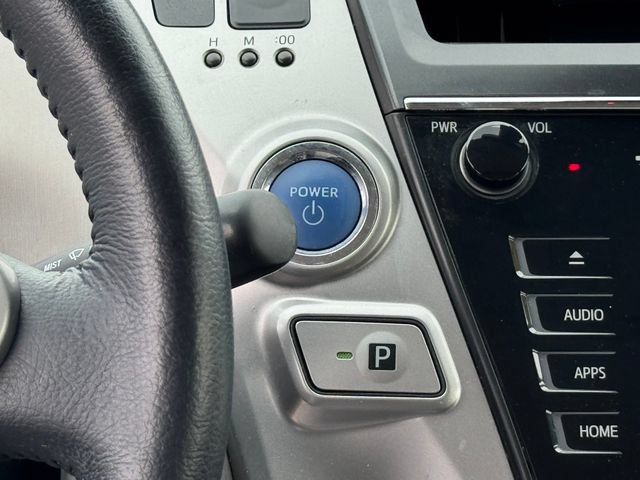 Used 2017 Toyota Prius V Five w/ Advanced Technology Package FWD image 24