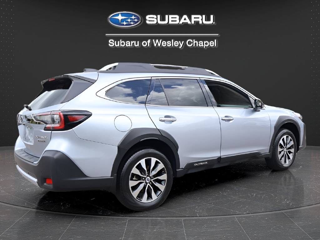 Certified 2025 Subaru Outback Touring w/ Popular Package #2 AWD/4WD image 8