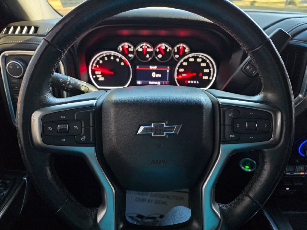 Used 2019 Chevrolet Silverado 1500 RST AWD/4WD image 34