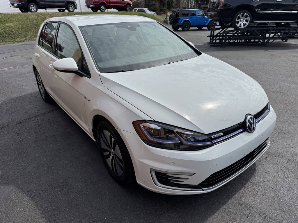 Used 2019 Volkswagen e-Golf SEL Premium FWD image 4