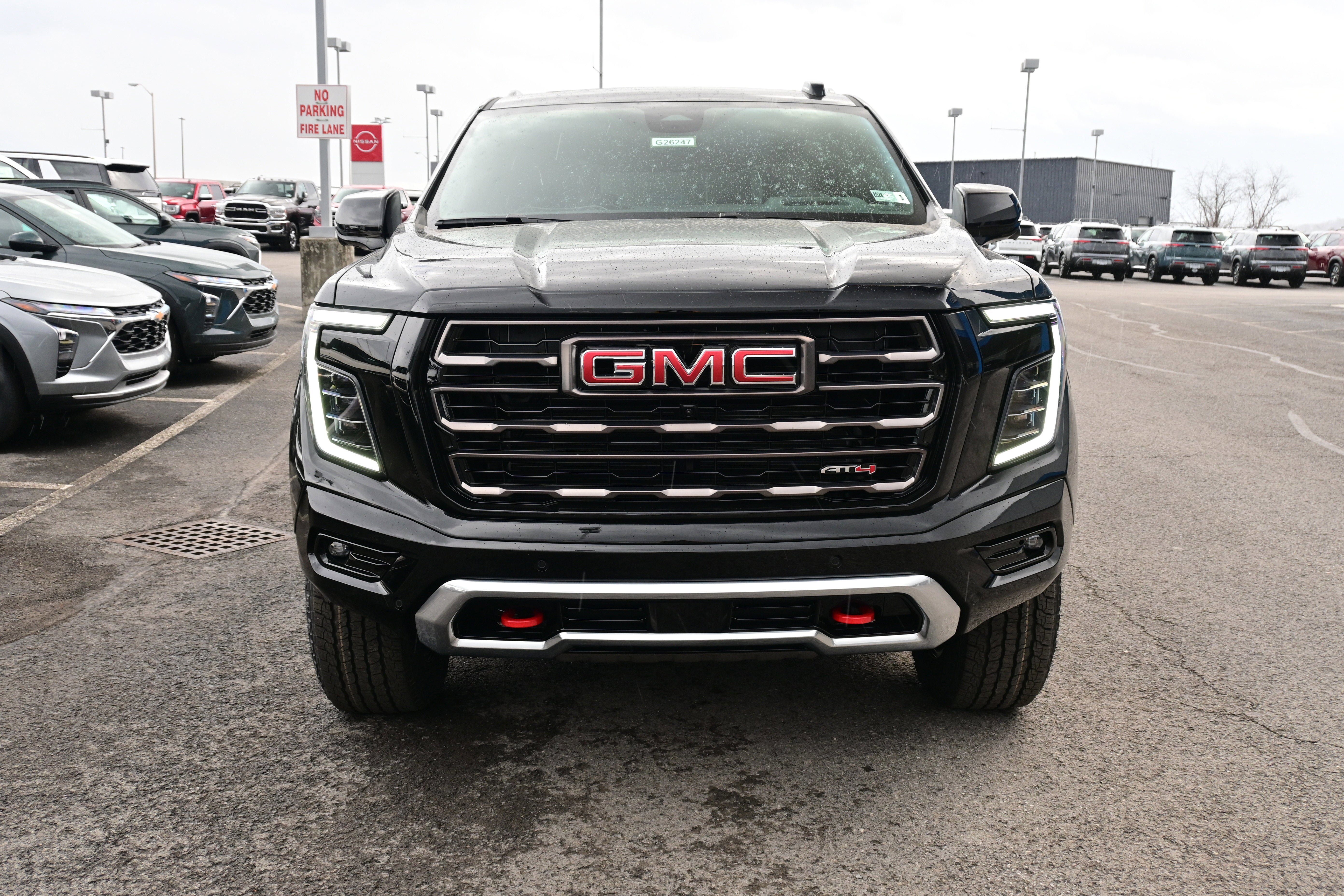 New 2026 GMC Yukon XL AT4 Ultimate w/ LPO, Floor Liner Package image 3