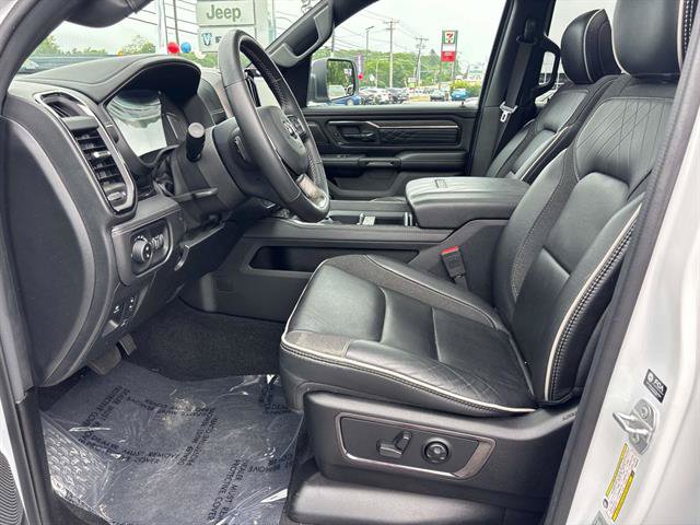 Used 2025 RAM 1500 Limited w/ Trailer Tow Group AWD/4WD image 10