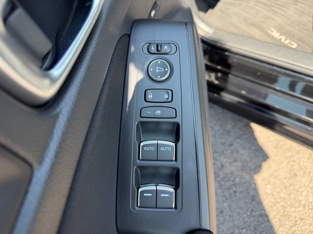 Used 2023 Honda Civic LX image 12