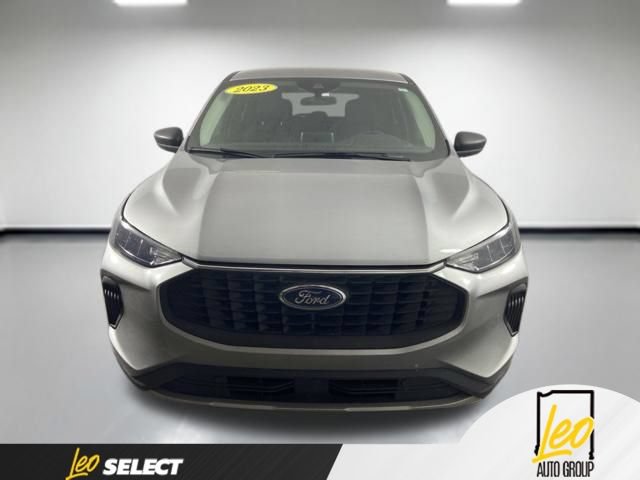 Used 2023 Ford Escape Active w/ Cold Weather Package FWD image 9
