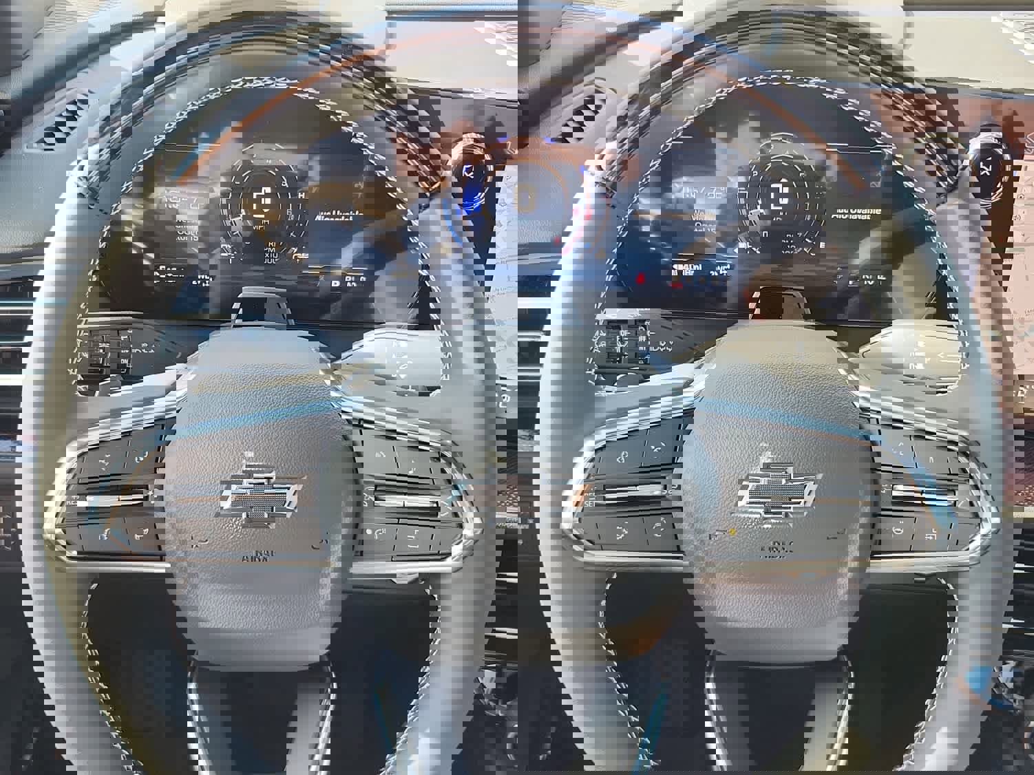 New 2026 Chevrolet Traverse Z71 w/ Enhanced Driving Package image 17