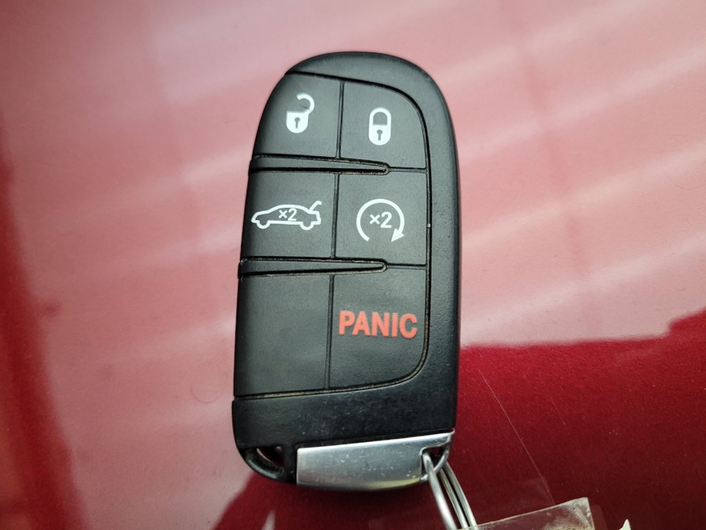 Used 2019 Chrysler 300 Limited image 32