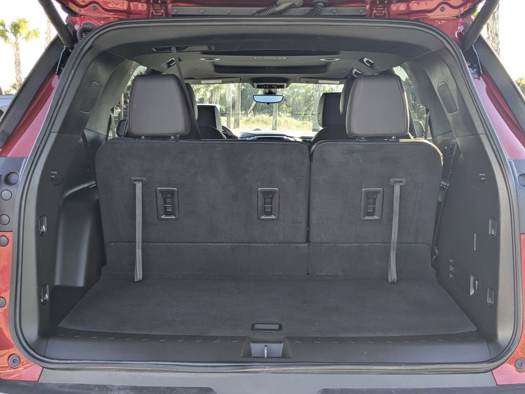 Certified 2023 Chevrolet Traverse RS image 13