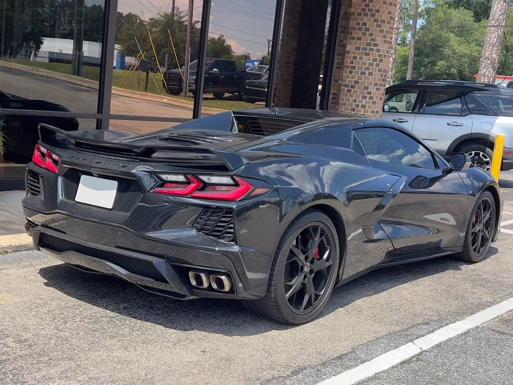 Used 2022 Chevrolet Corvette Stingray Premium Conv w/ Z51 Performance Package RWD image 3