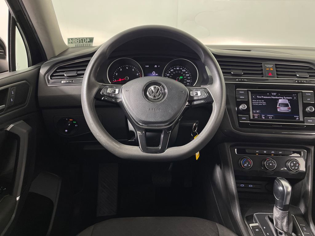 Used 2020 Volkswagen Tiguan S FWD image 15
