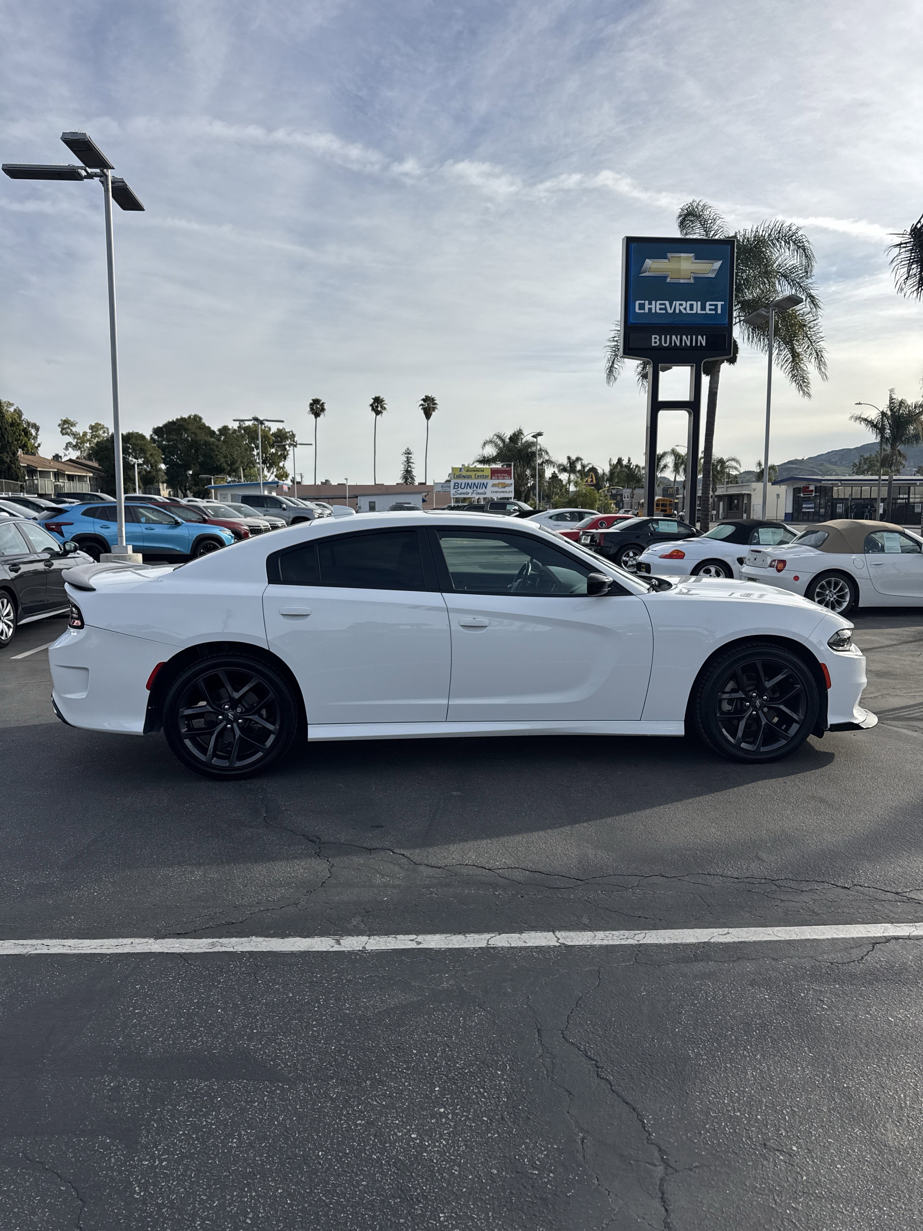 Used 2023 Dodge Charger GT w/ Plus Group image 2