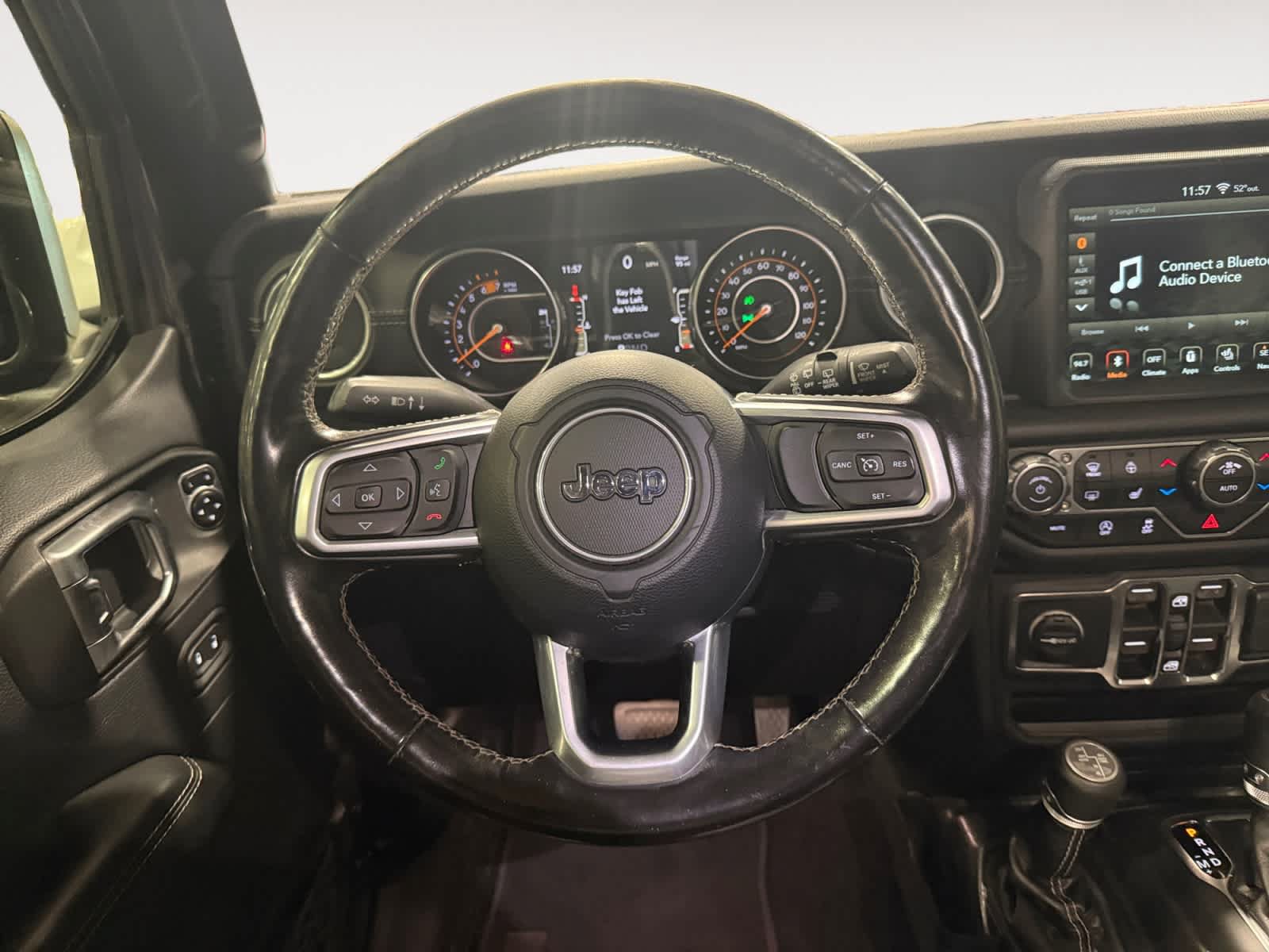 Used 2019 Jeep Wrangler Unlimited Sahara AWD/4WD image 13