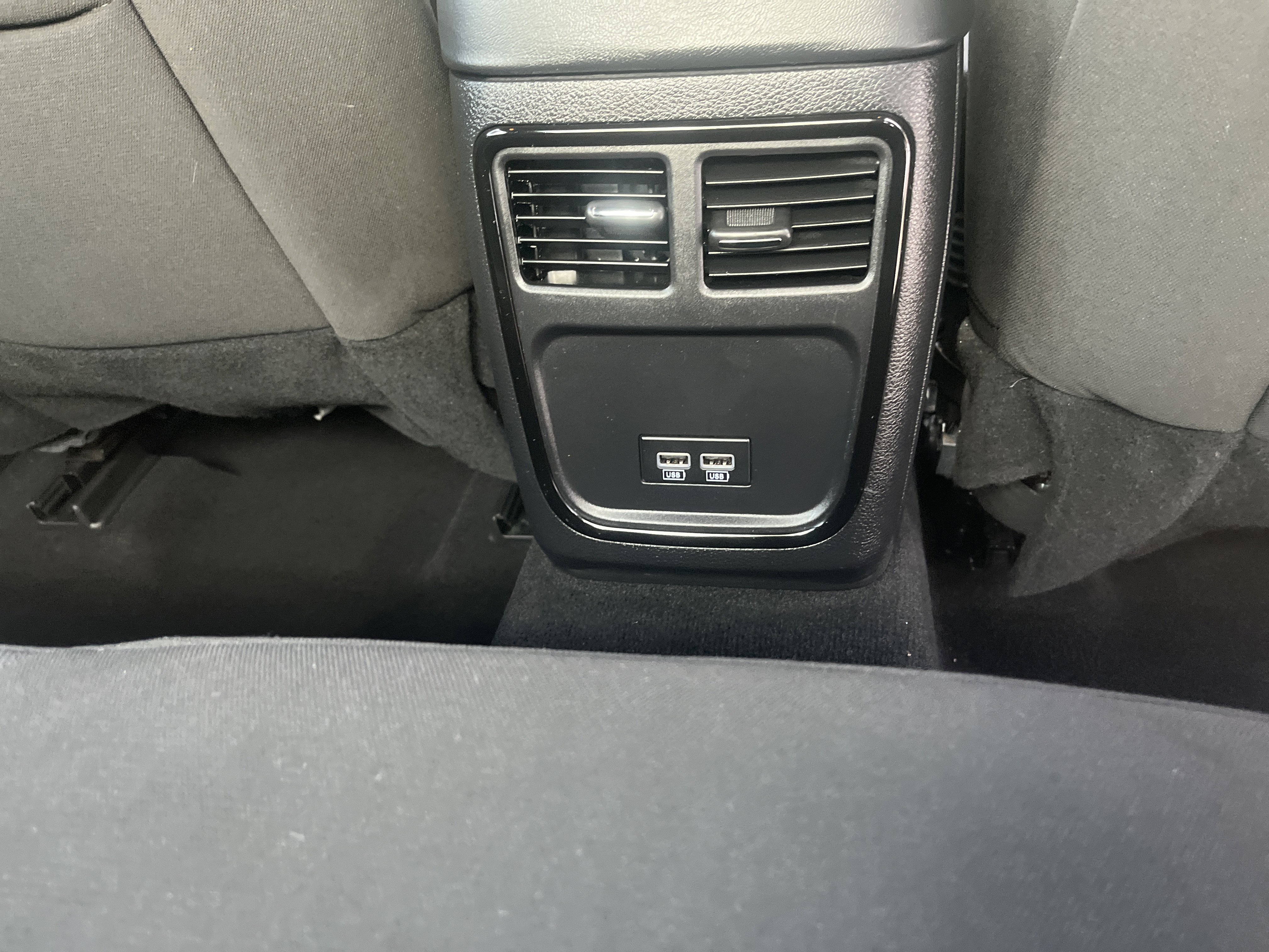 Used 2021 Dodge Charger SXT w/ Blacktop Package image 14