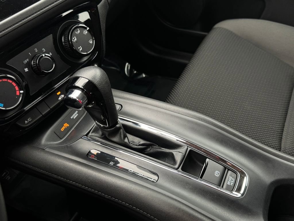 Used 2022 Honda HR-V LX image 14