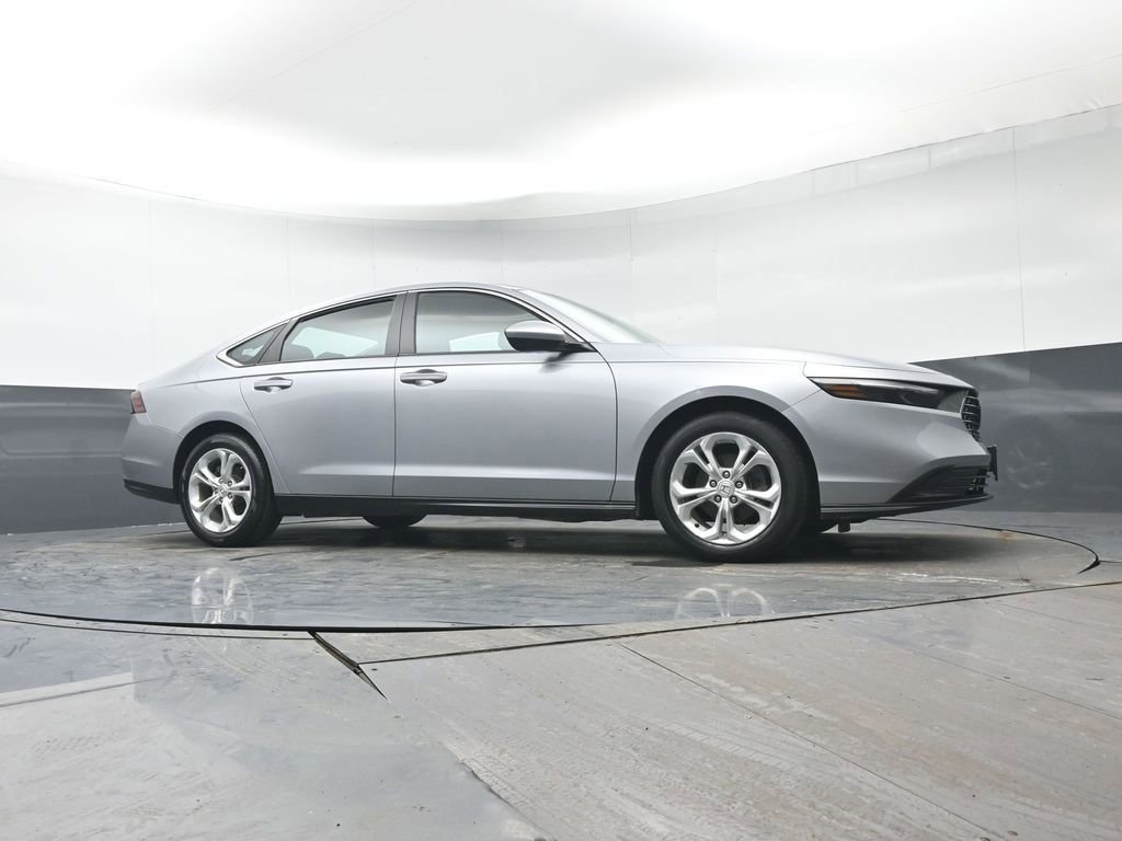 Certified 2023 Honda Accord LX image 31