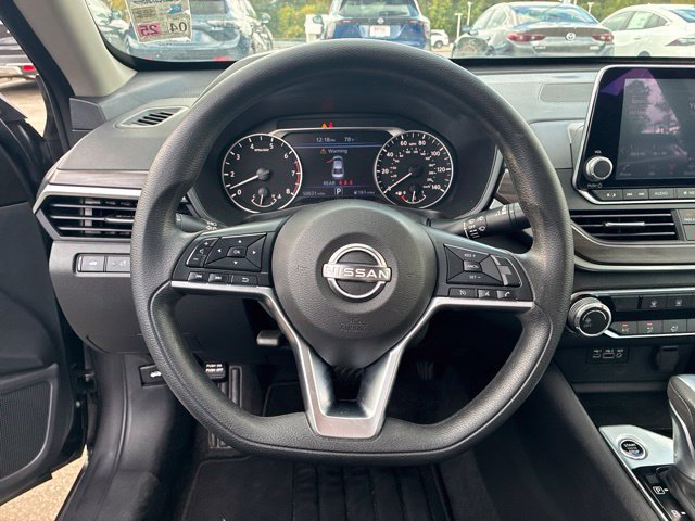 Used 2024 Nissan Altima 2.5 SV FWD image 13