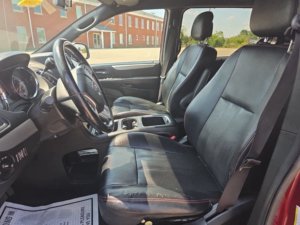 Used 2018 Dodge Grand Caravan GT FWD image 15