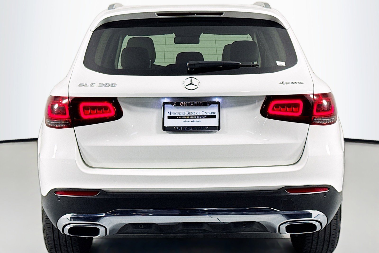 Used 2022 Mercedes-Benz GLC 300 4MATIC image 4