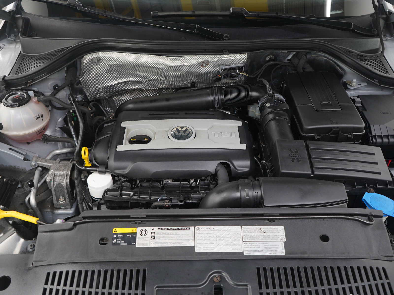 Used 2017 Volkswagen Tiguan S image 30