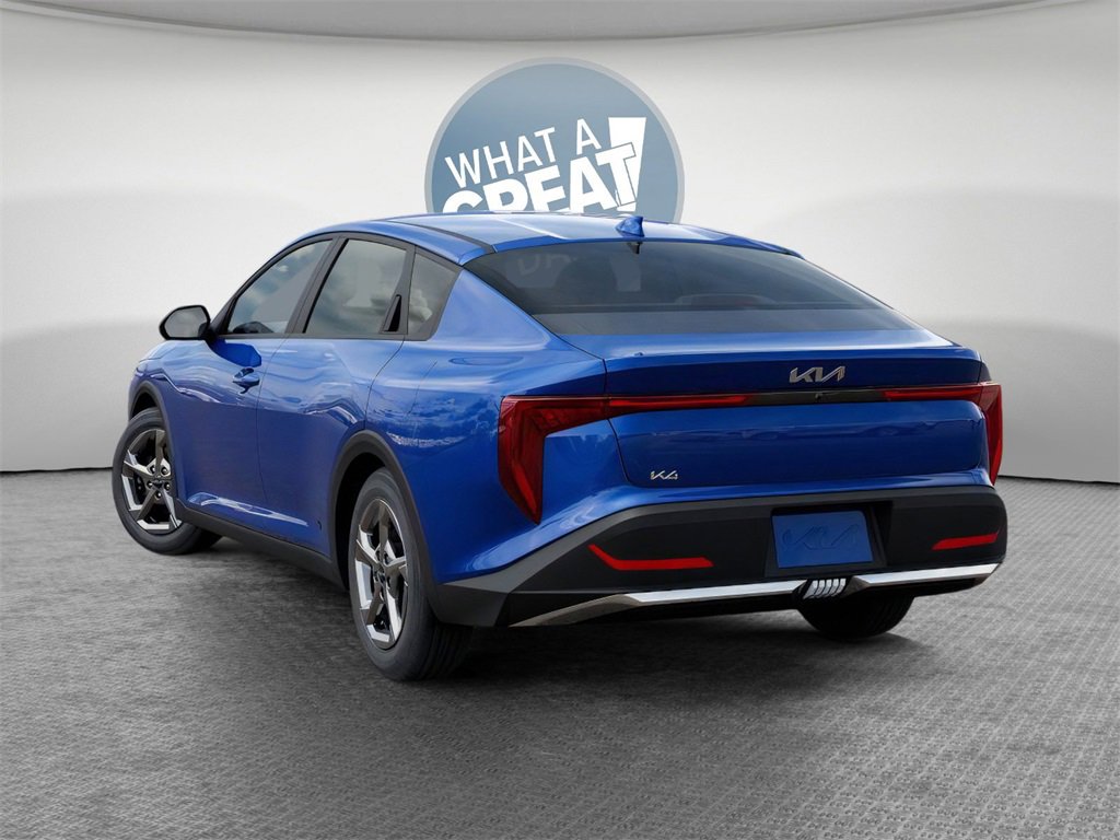 New 2026 Kia K4 LXS image 4