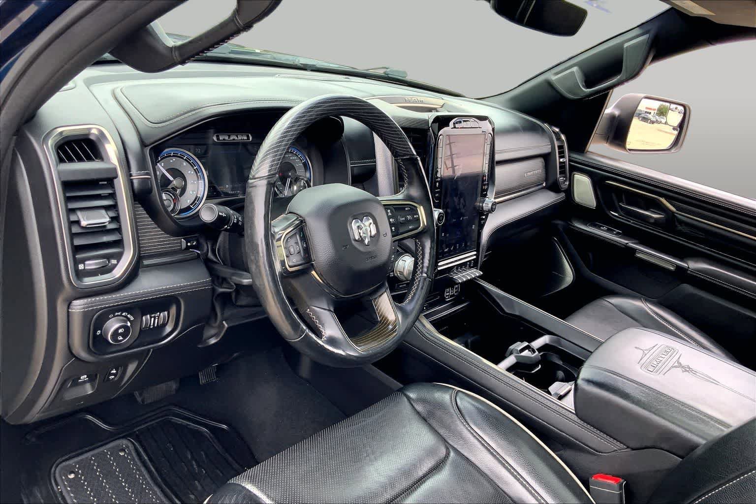 Used 2019 RAM 1500 Limited AWD/4WD image 18