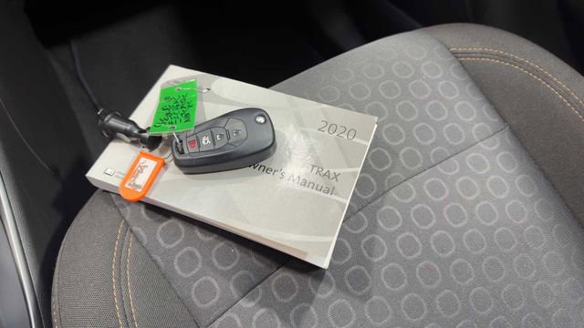 Used 2020 Chevrolet Trax LS image 24