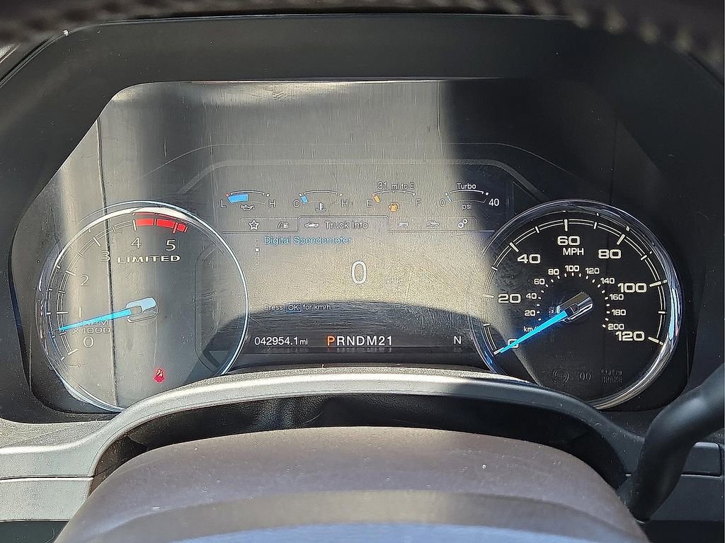 Used 2019 Ford F250 Limited image 24