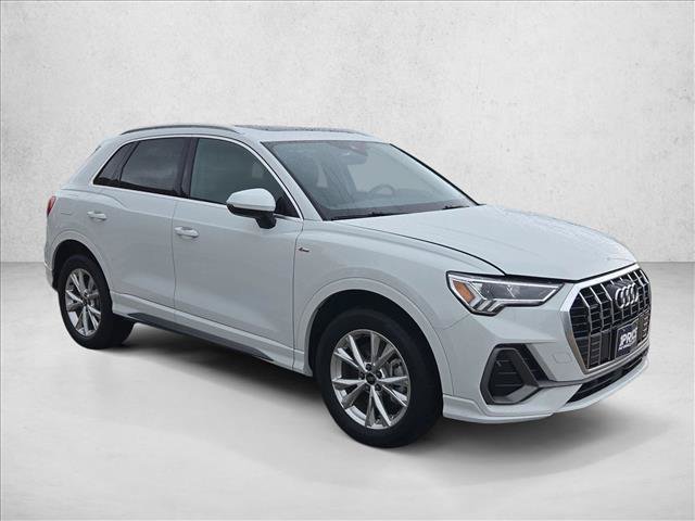 Used 2025 Audi Q3 2.0T Premium AWD/4WD image 3