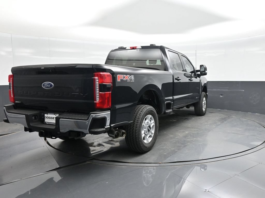 New 2026 Ford F250 XLT w/ XLT Premium Package AWD/4WD image 8