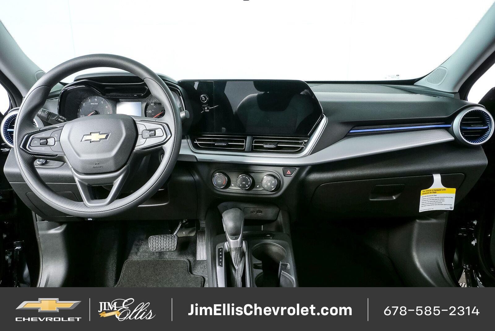 New 2026 Chevrolet Trax LS w/ LS Convenience Package FWD image 17