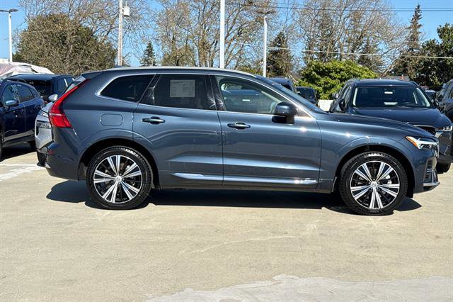 Certified 2023 Volvo XC60 T8 Ultimate image 2