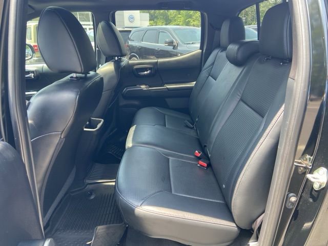 Used 2020 Toyota Tacoma Limited image 13