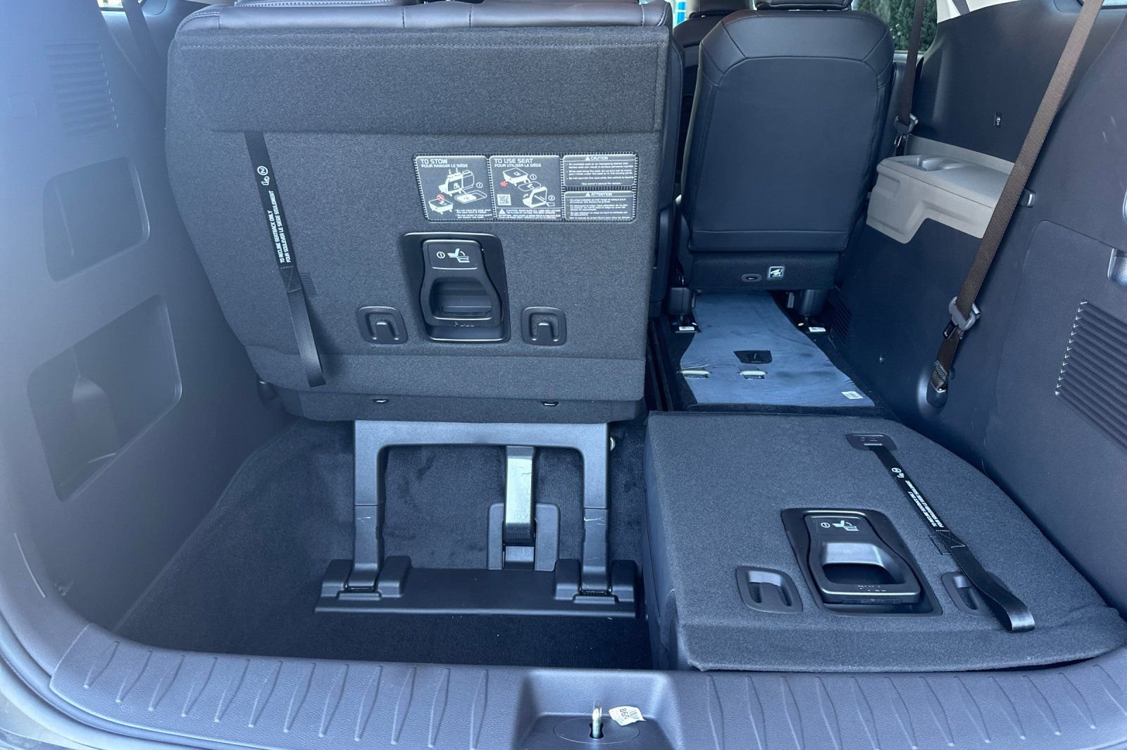 New 2026 Kia Carnival LXS image 16