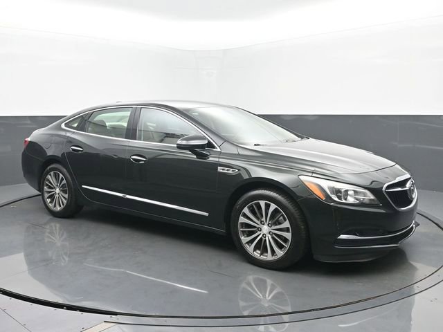 Used 2017 Buick LaCrosse Preferred image 7